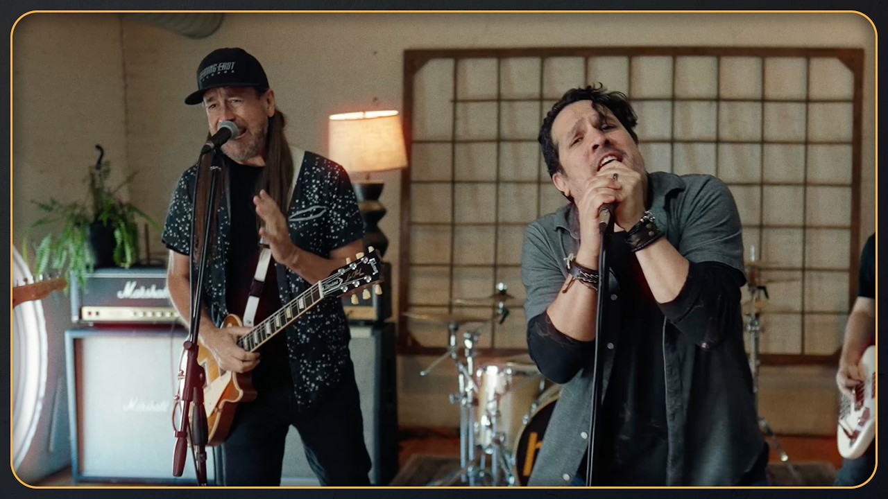 Assista a Deep Enough To Drown (Featuring Fred Mascherino) - Official Music Video no YouTube Assista a Deep Enough To Drown (Featuring Fred Mascherino) - Official Music Video no YouTube