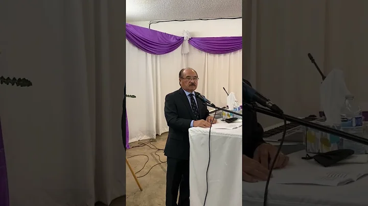 Dr. Tony Vang speaks at Chong Toua Vang's wife Fun...