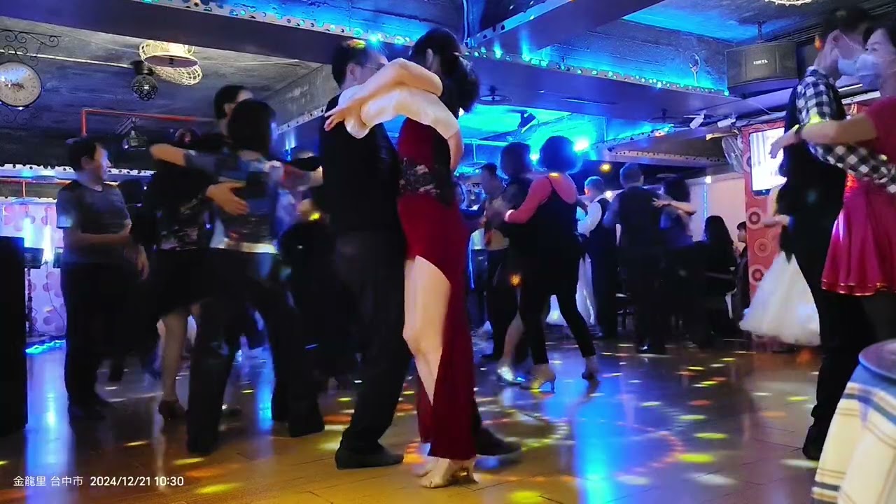2024/12/21台中高藝聖誕舞會