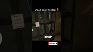 day:4 open the door🚪 #granny #horror #roblox#scary#gaming #viralshot#shorts#trending #youtubeshorts