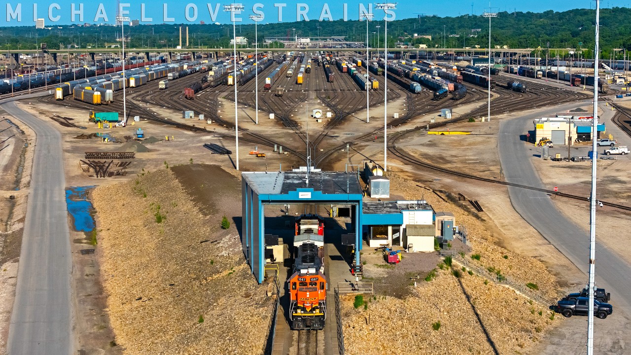 Above the Trains at BNSF Railway’s Largest Rail Yard