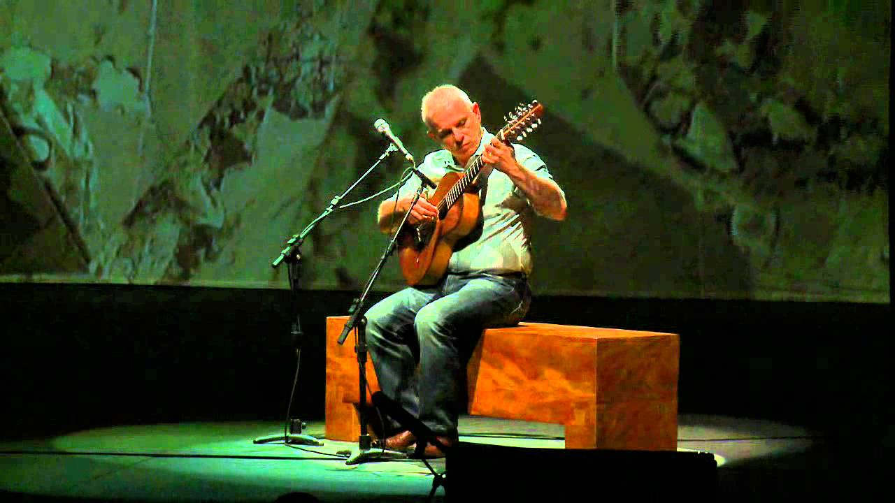 Roberto Corrêa sintetiza a arte da viola em DVD duplo
