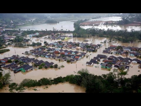 🚨 BRAZIL IS UNDERWATER TODAY!🇧🇷 Thousands homeless as floods hit Santa Catarina May 5 2022 Chuvas SC