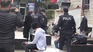 Arnavutköyde Sigara Ve Maske Denetimi