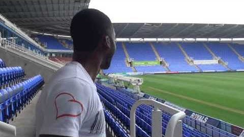 Reading FC Player - Akpan takes the tour