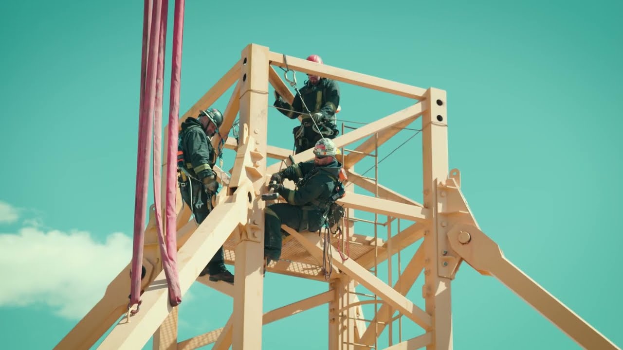 Expert Crane Disassembly in Action by Bigfoot Crane Company