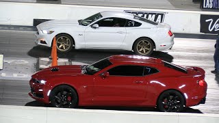 Mustang Vs New Camaro Ss - Drag Racing