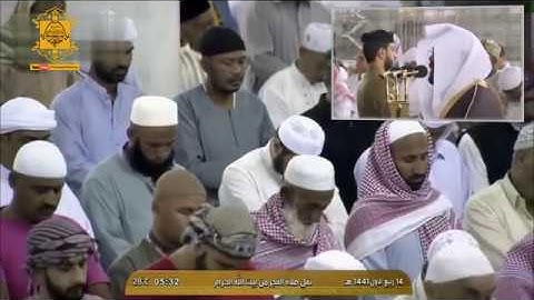وهم يصطرخون فيها تلاوة توقظ القلوب الميتة  بصوت خرافي 💙