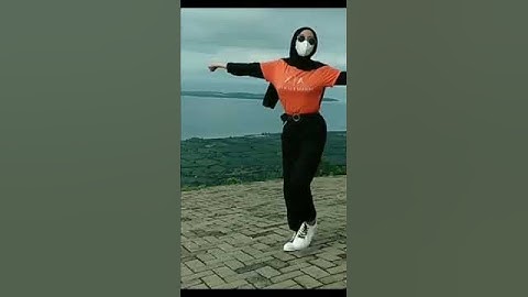hijab goyang#short #shorts #shortsbeta #shortsvideo #viral #tiktokvideo #video #pargoy #fyp