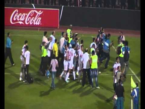 احتفال الجماهير مع شيكابالا ابطال على مين