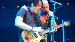 DAUGHTRY "You Don't Belong" Live in Gainesville, FL