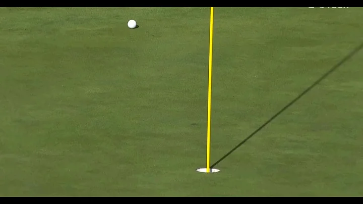 Tiger Woods plays the best fairway bunker shot ever seen