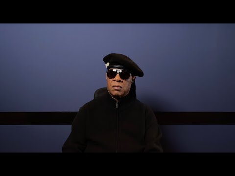 Video: Stevie Wonders nettoverdi: Wiki, Gift, Familie, Bryllup, Lønn, Søsken