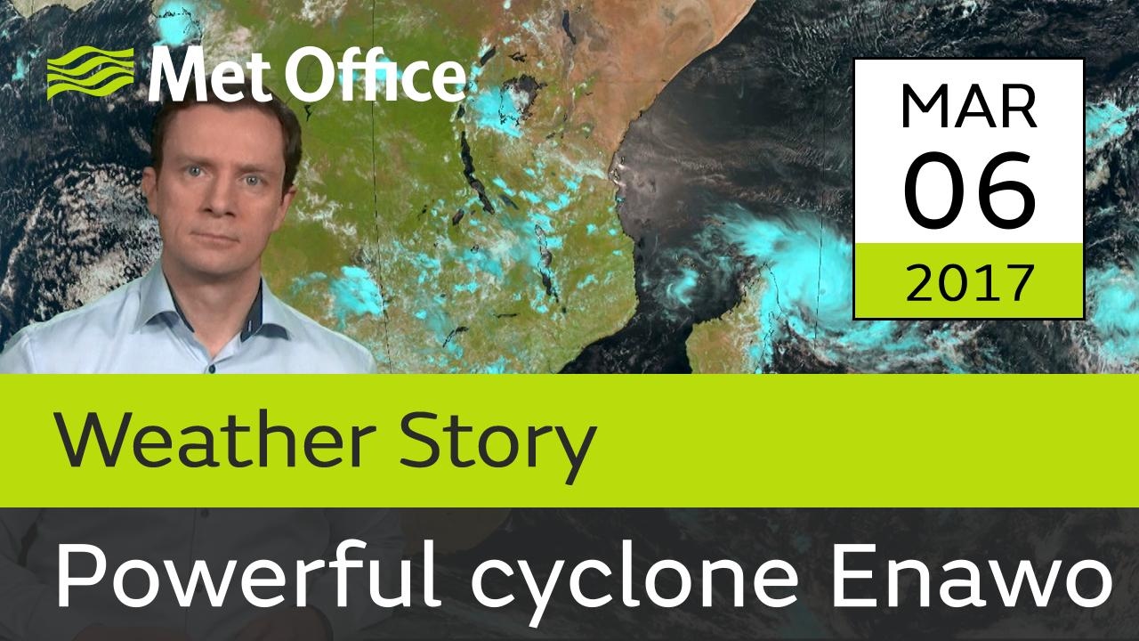 Powerful cyclone Enawo 6 March