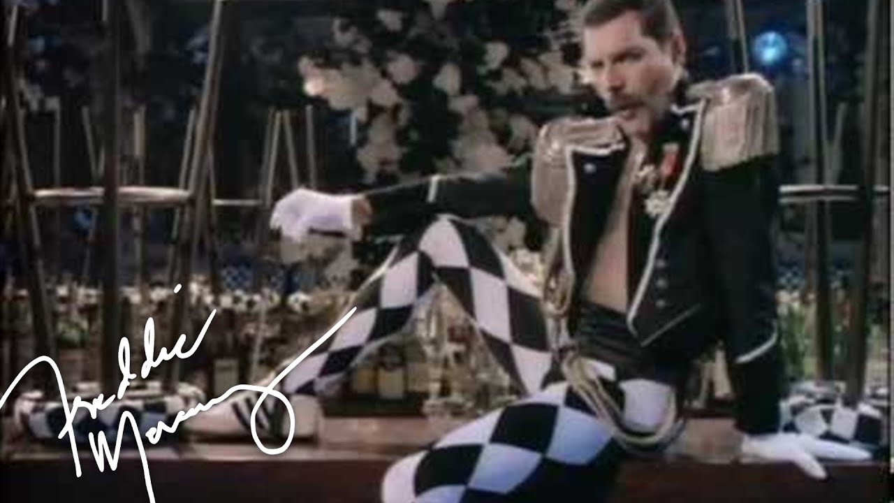 Freddie Mercury - Living On My Own (Official Video Remastered) 