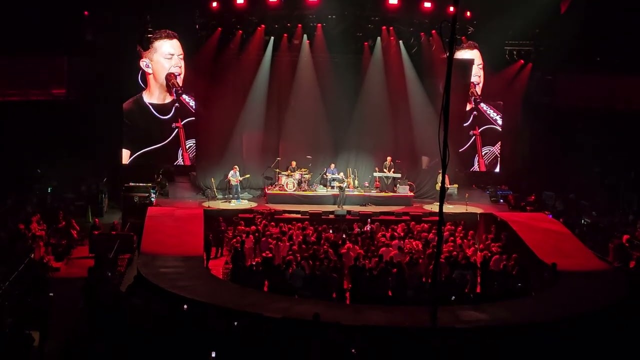 Scotty McCreery - Cab in a Solo (live at Mohegan Sun May 3, 2025)