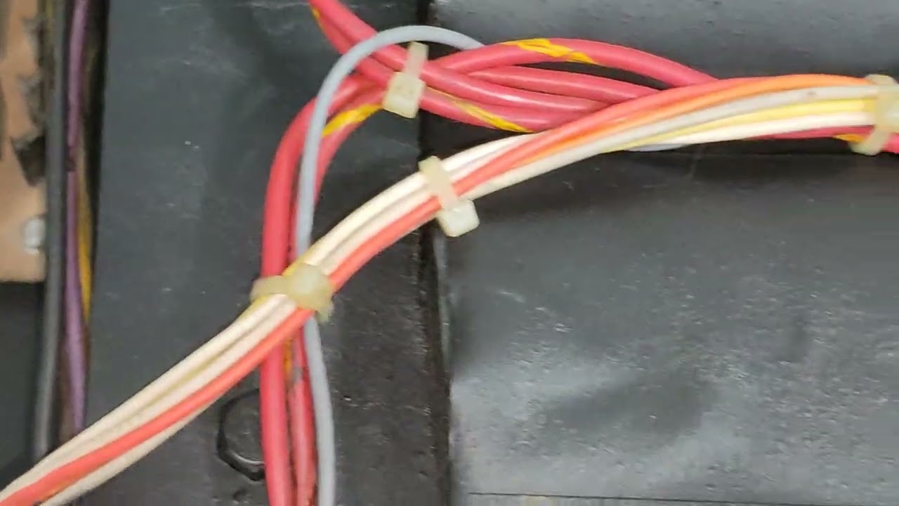 Main đẩy mỹ nòi đánh sò MOSFET, đánh đc 2 omh. đầu xuân xả lộc 11,5tr. Qua mùng trở về giá 13,5tr. 