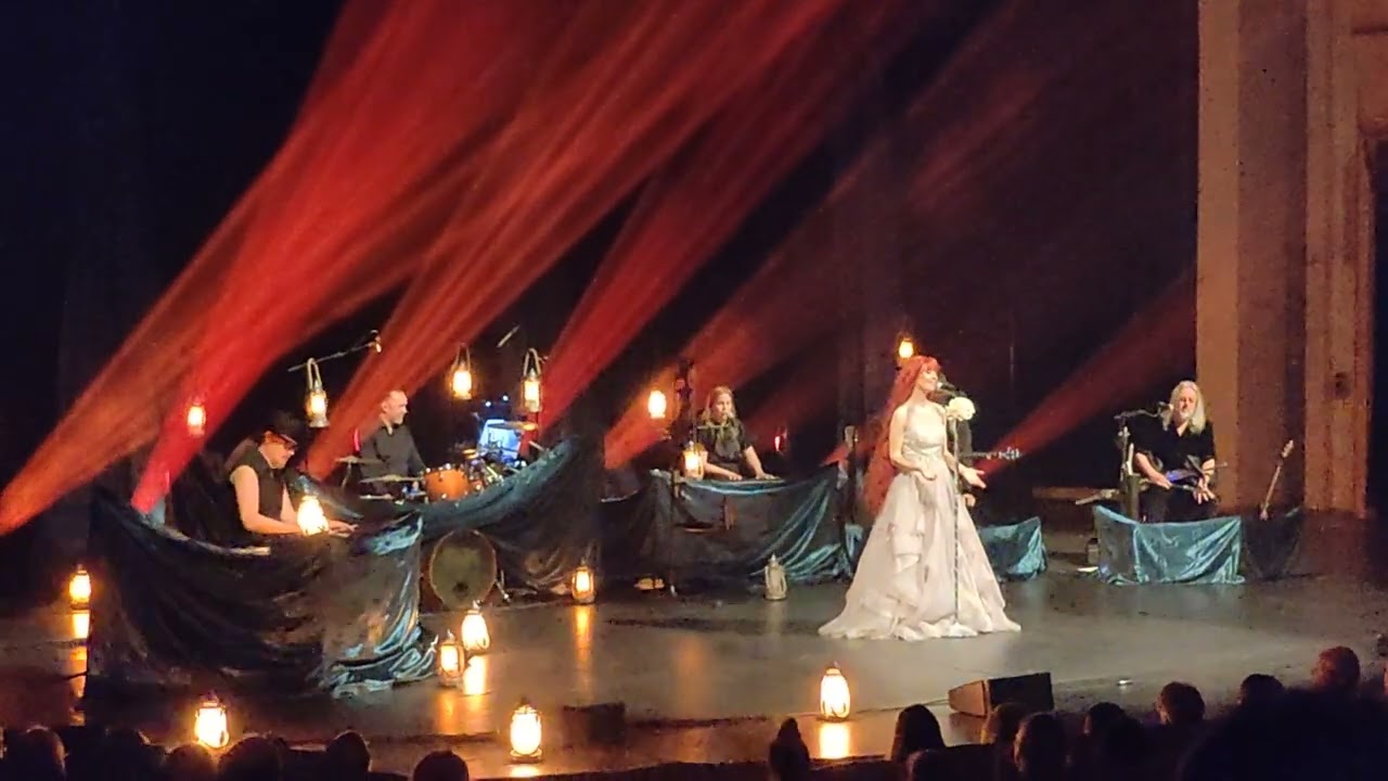 Auri - The Duty of Dust (Live @ Tampere-talo, 2025)