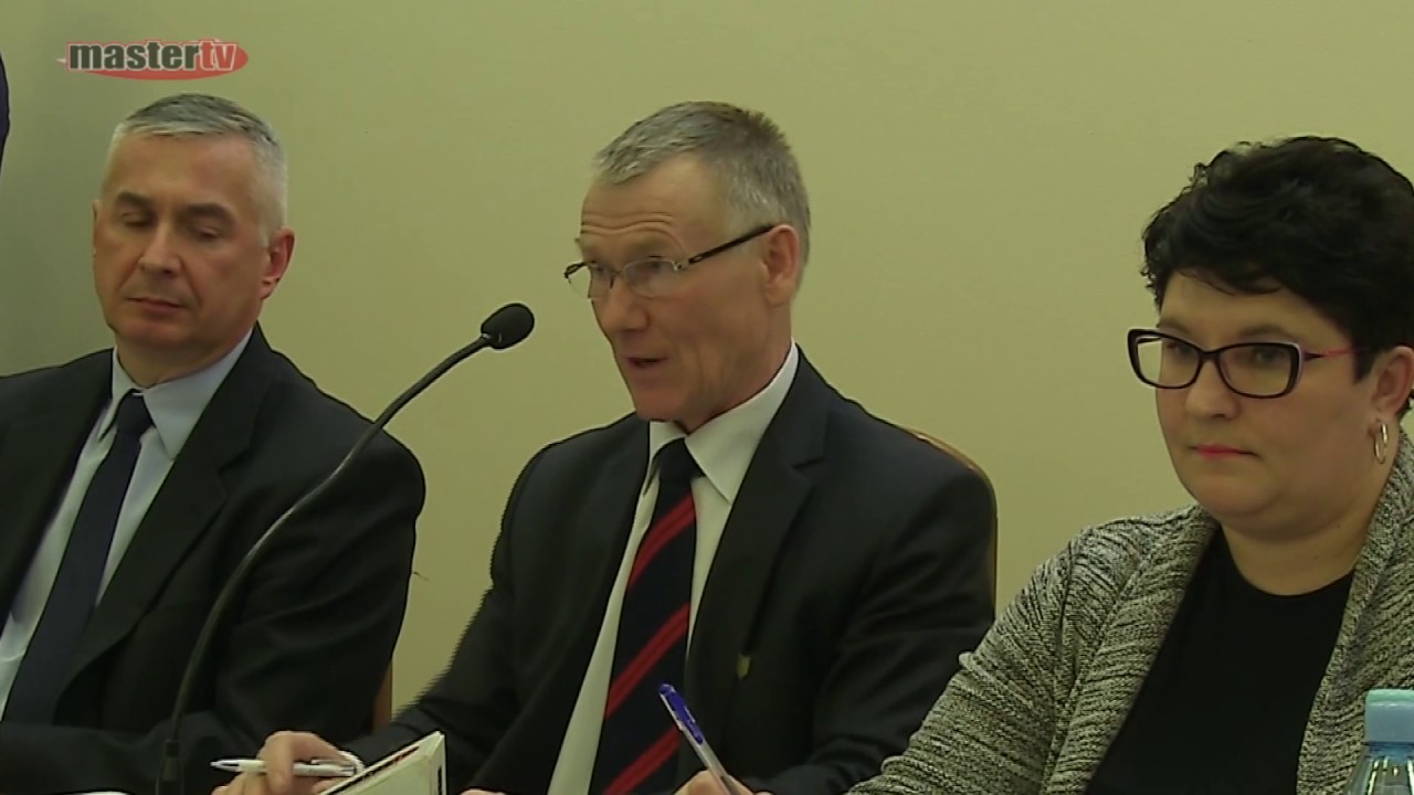 MASTER TV ŁUKÓW - Gorąca dyskusja na Sesji Rady Powiatu - YouTube