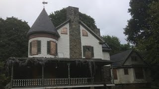 Exploring A MASSIVE ABANDONED Victorian MANSION w/ EVERYTHING LEFT BEHIND