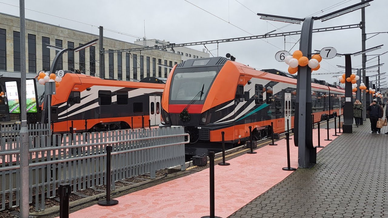 Презентация и первый официальный рейс поездов Skoda 21ev в Эстонии 