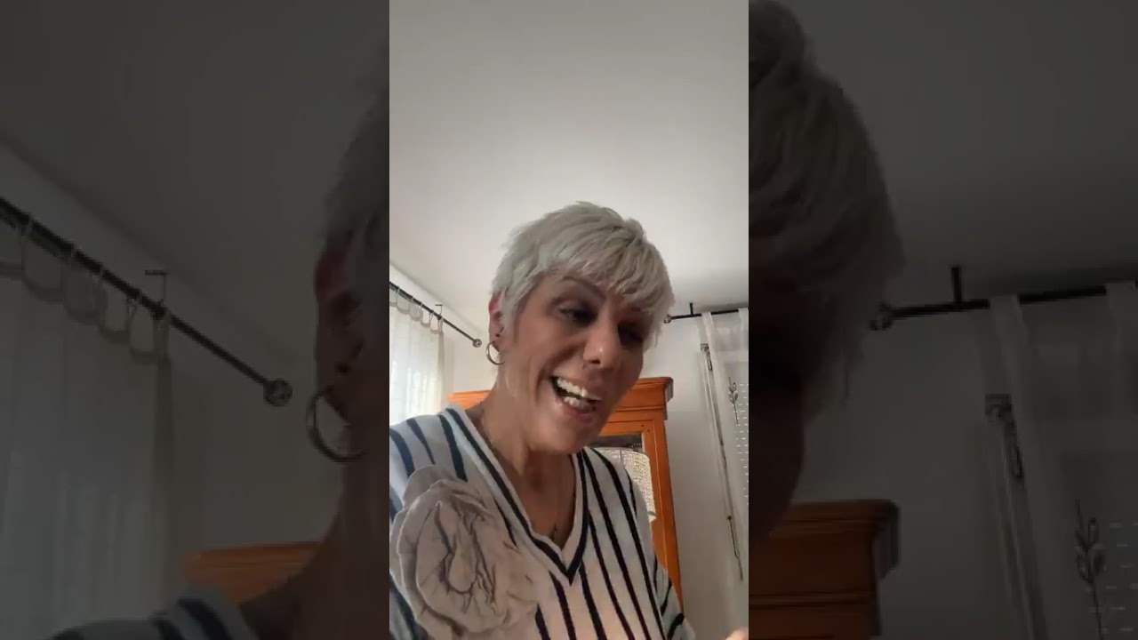 قالك يا سيدي الجزائر بلد  ديكتاتوري 😃🤔😅😂