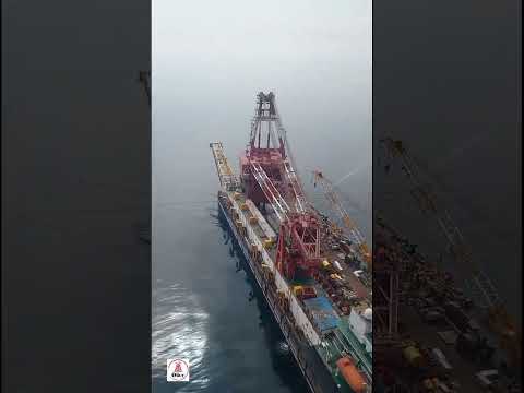 از تو هلی کوپتر بر فراز خلیج فارس