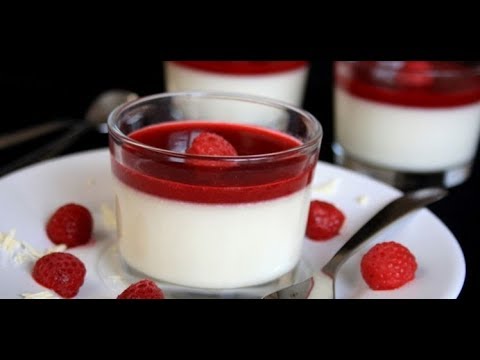 Strawberry quick desserts