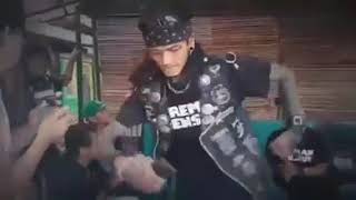 Story WA Preman Pensiun 4                                         Duduk Sama Rata Berdiri Tanpa Raja