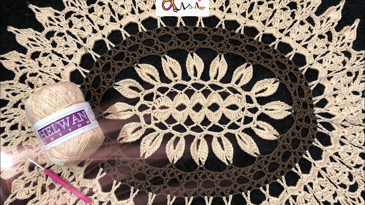 مفرش كروشيه بيضاوي