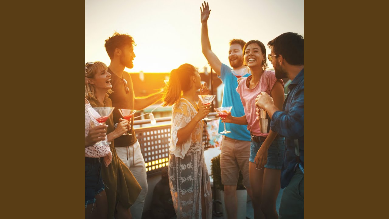 在 YouTube 上觀看「D.A.N.C.E」 在 YouTube 上觀看「D.A.N.C.E」