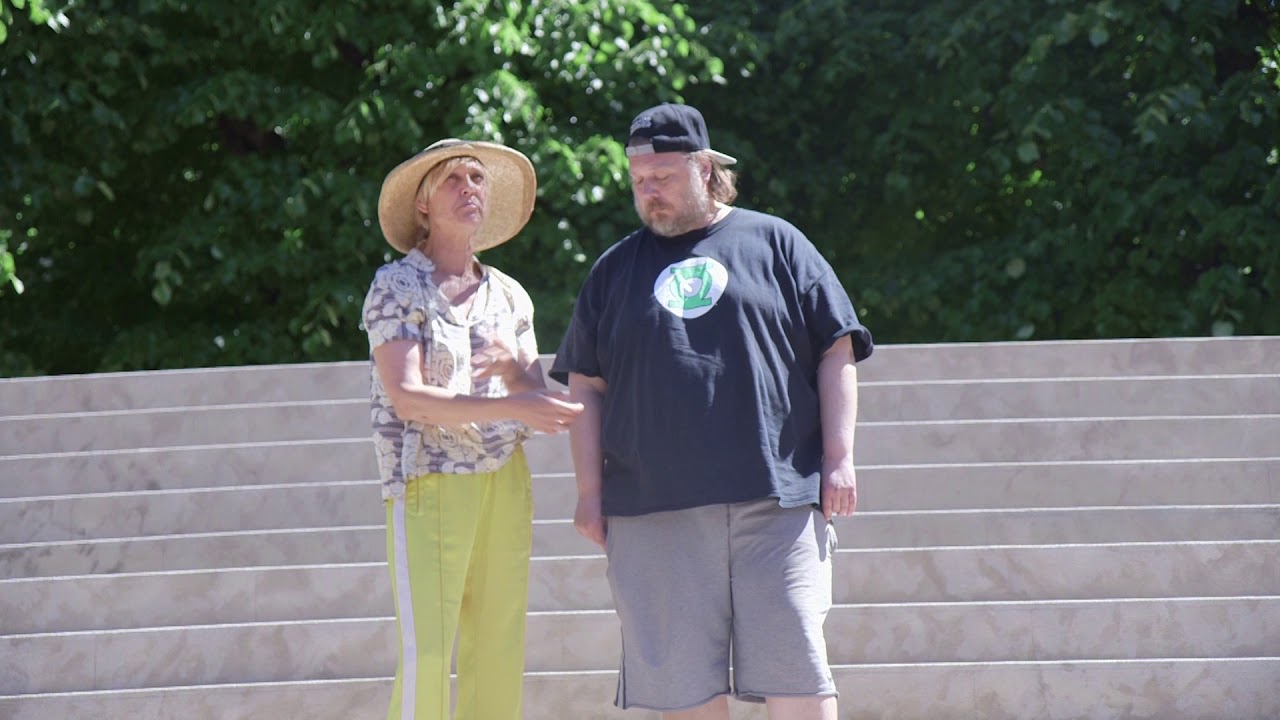 Klip med Nicolas Bro Grønnegårds Teatret til Teaterbilletter.dk