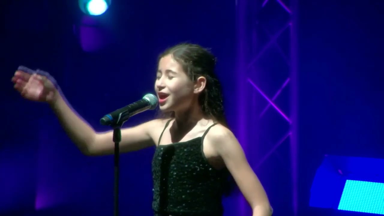 Louise Paradis -Voilà (Barbara Pravi) Tremplin des jeunes artistes 2024 Saint-Louis