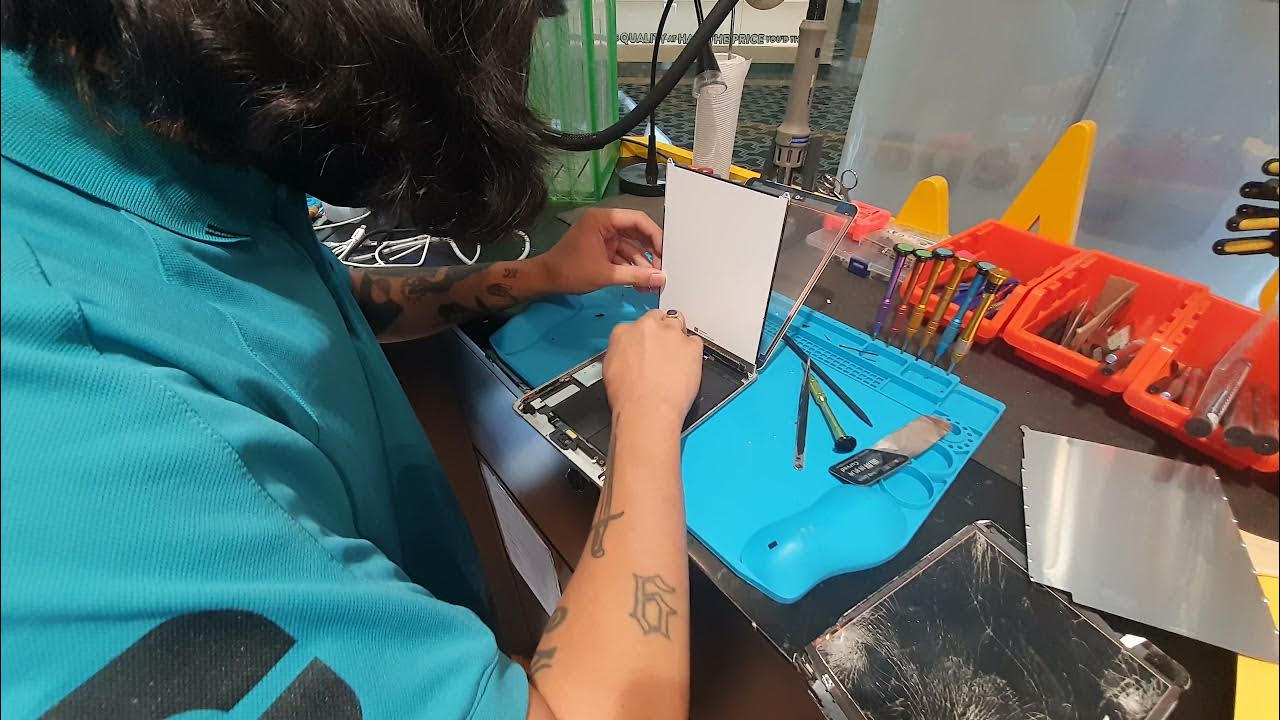iPad Mini 2 screen replacement cracked screen digitiser YouTube
