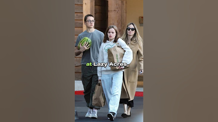 Angelina Jolie Steps Out with Son Knox and Twin Vivienne Jolie-Pitt for Grocery Store Trip.