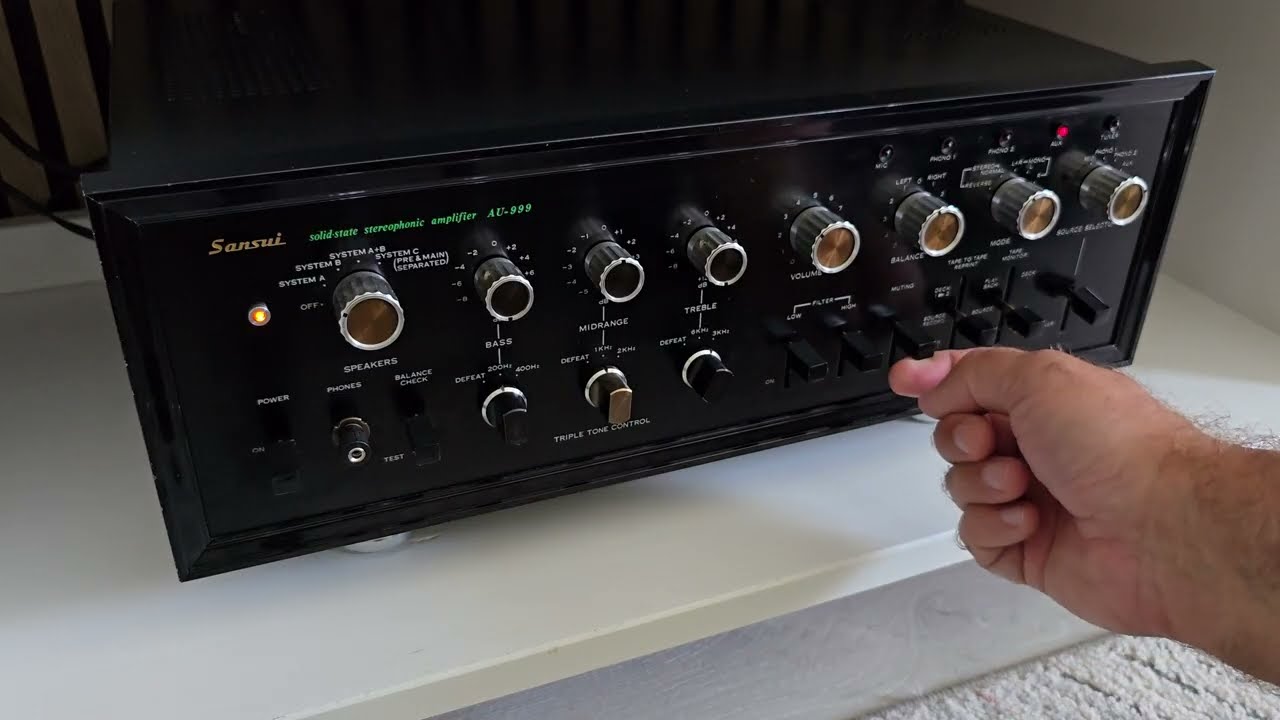 Sansui au-999 high end amplifier short demo - YouTube