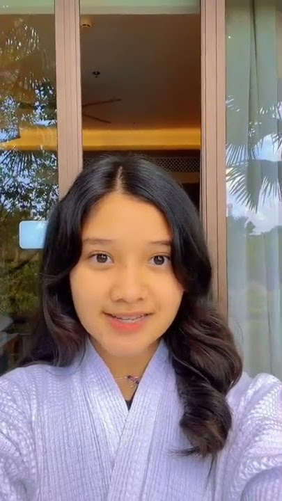 Story wa 30 detik Naisa Alifia Yuriza jalan jalan di bali