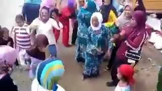 Video Lucu Nenek Goyang Asli Bikin Ngakak Abis