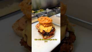 Iconic burger joint in Pasadena! #foodblogger #foodie #shorts #losangeles #burger