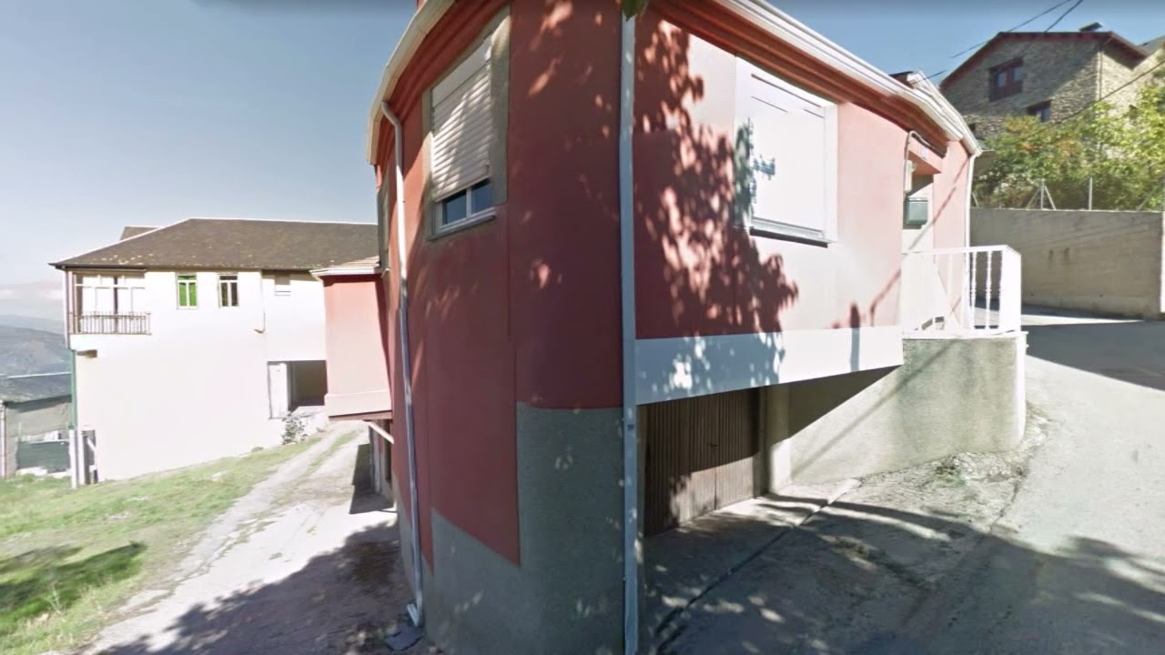 San Pedro de Trones, Puente de Domingo Flórez, LEÓN