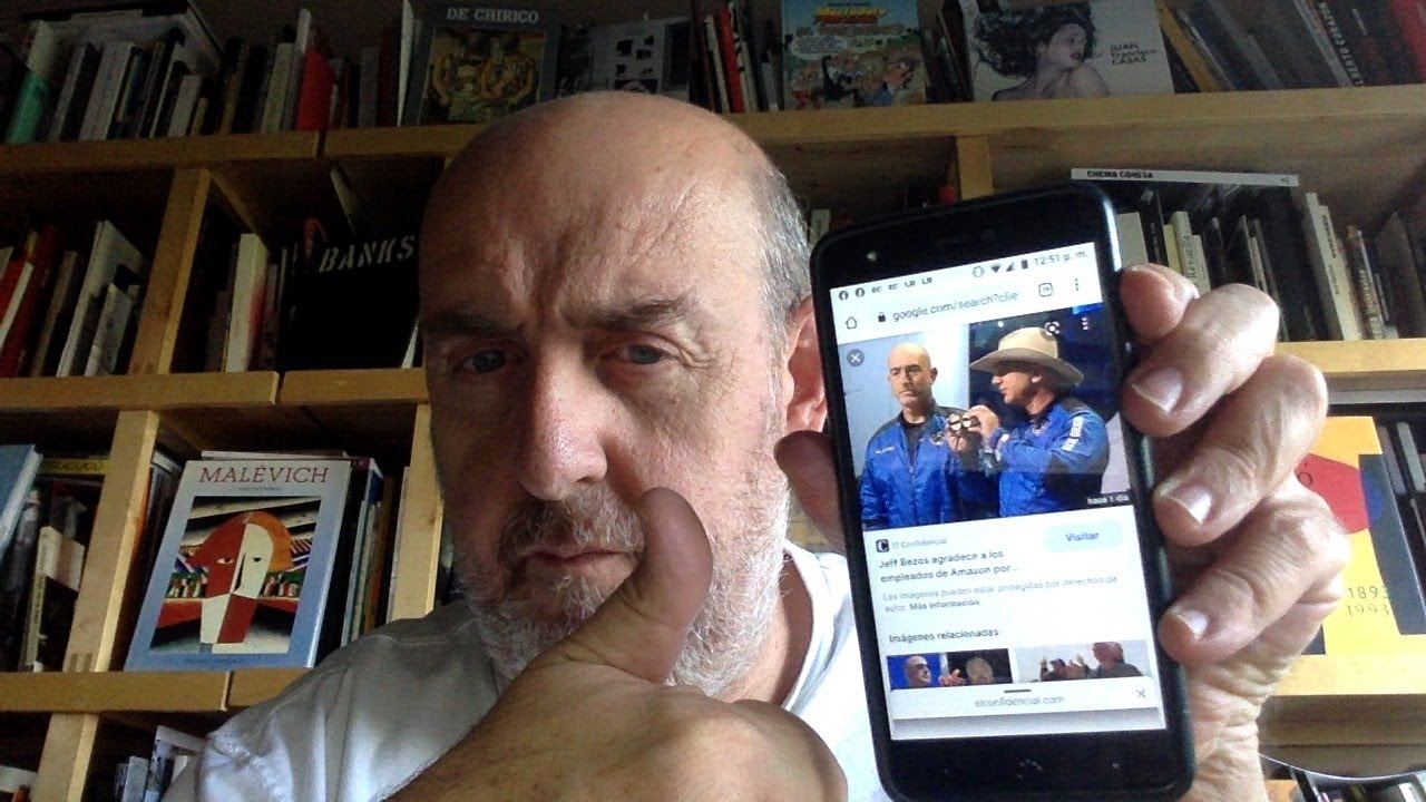 Un tonto notable. 8. El de Amazon montado en un falo.