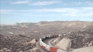WB BNSF Stack Train Begins it's Descent of the Cajon Pass