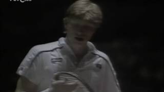 Boris Becker vs Mats Wilander - Junior Masters Final 1986