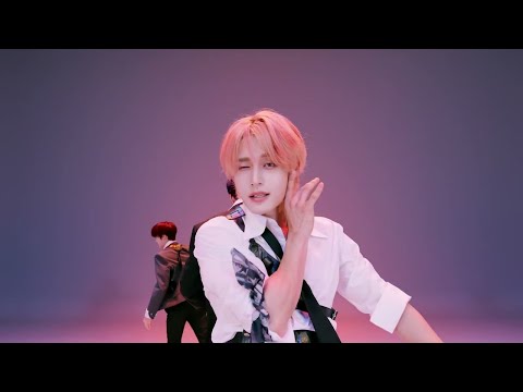 [VR] ZEROBASEONE제로베이스원 'KILL THE ROMEO'｜ STUDIO CHOOM ORIGINAL ｜Converted 8K 60FPS 3D VR