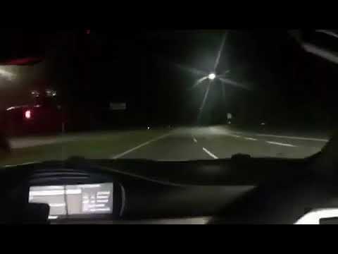 Bmw 335i vs 330i - YouTube