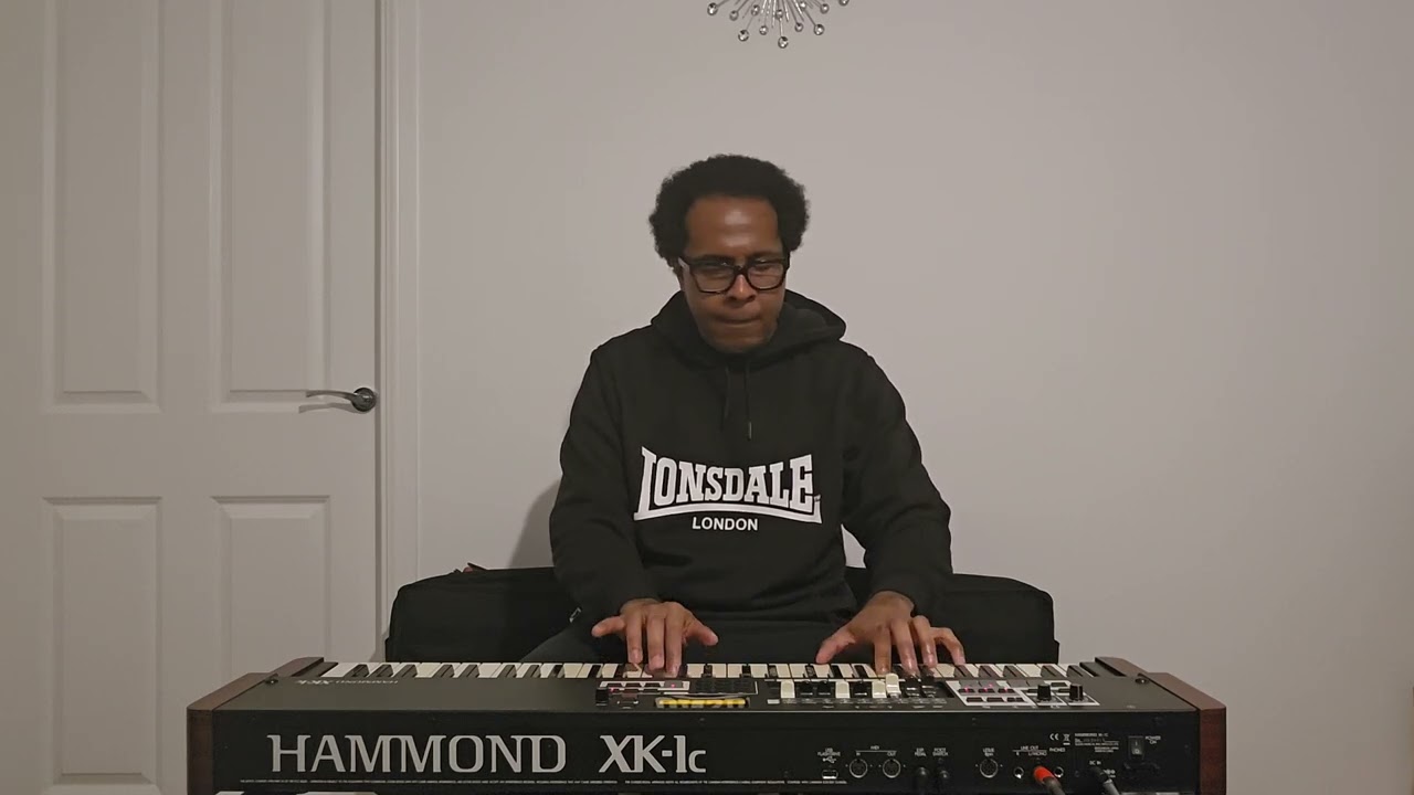 This is my version of Morning Dance a Spyrp Gyra Jazz Fusion Cover in 7#Organ #Solo#Basslines 