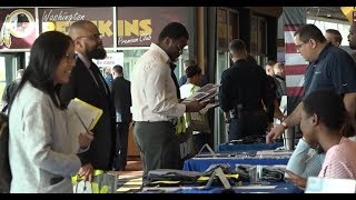 Hundreds of people attend Veterans Career Fair at FedEx Field