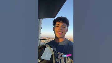 Falling in love with your smile? Yes please! 😍 @alejandrozario