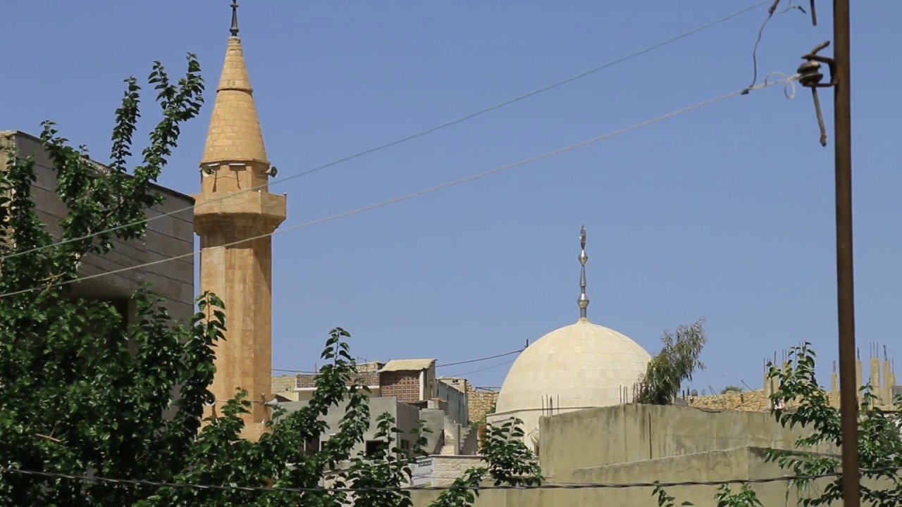 فلم قصير ( كاملة الخضرة  ) لـ : أسامة الشرمان يعرف بلواء  المزار الشمالي - إربد - الأردن