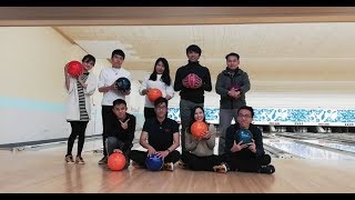 Ông già dụ các bạn trẻ chơi Bowling | Team Building | Akira87 screenshot 3